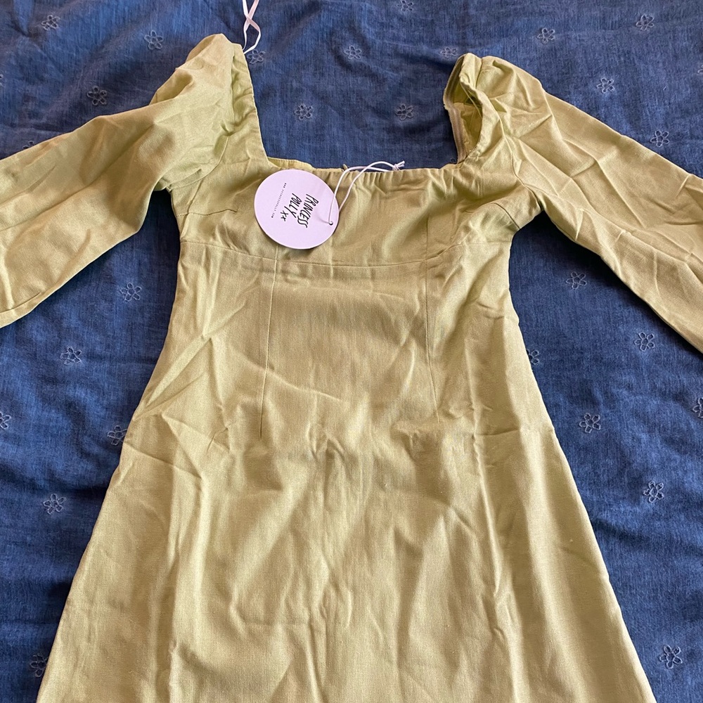 NWT GREEN PRINCESS POLLY DRESS